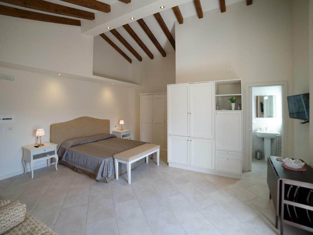Marina Di Savoca Apartman Santa Teresa di Riva Kültér fotó
