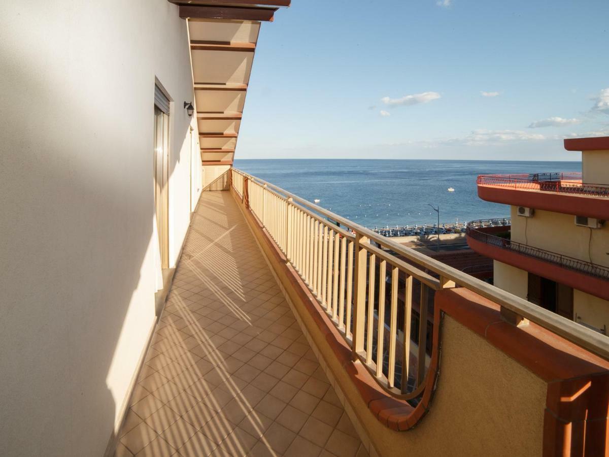 Marina Di Savoca Apartman Santa Teresa di Riva Kültér fotó